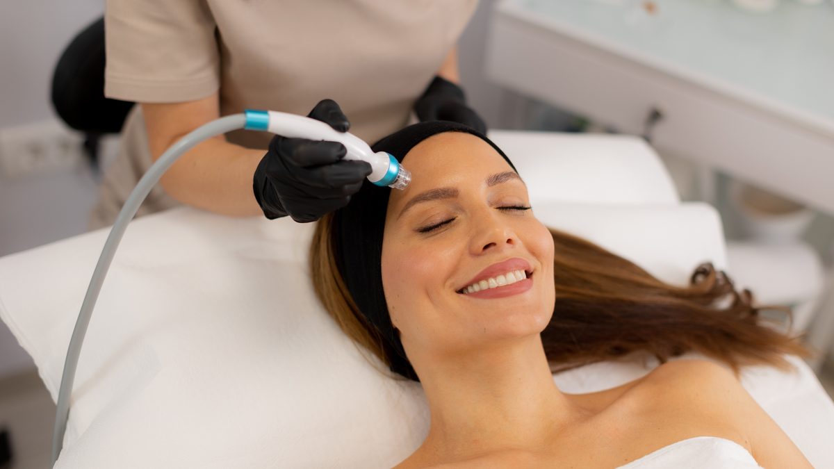 Mesotherapy or skin booster facial treatment at Cosmo Clinic Lisbon